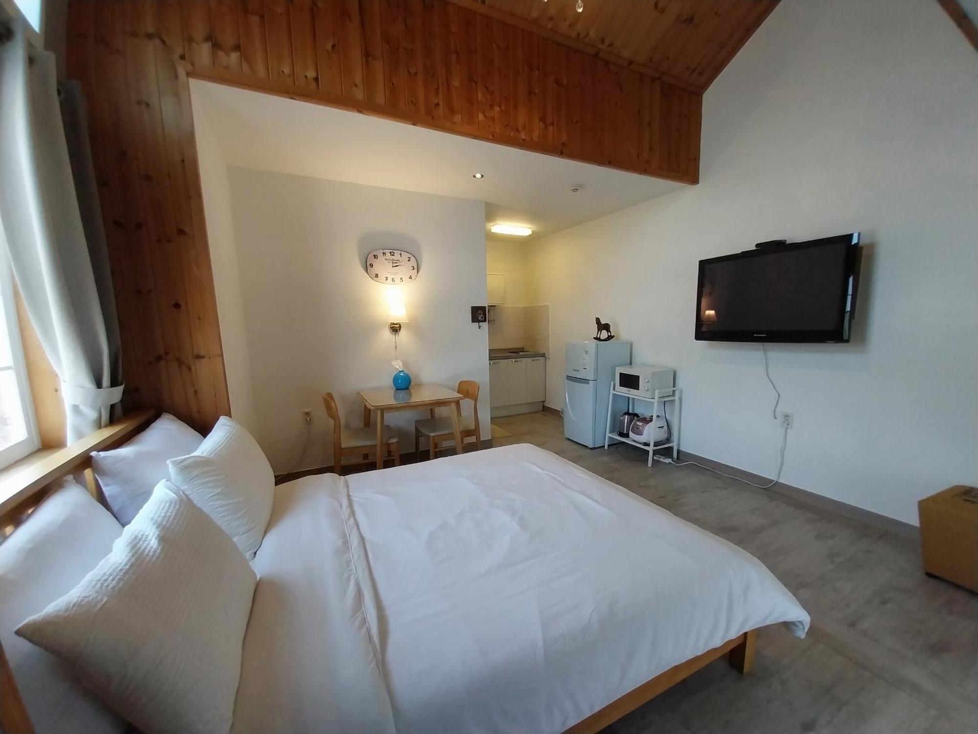 Another World Pension Gyeongju Exterior foto