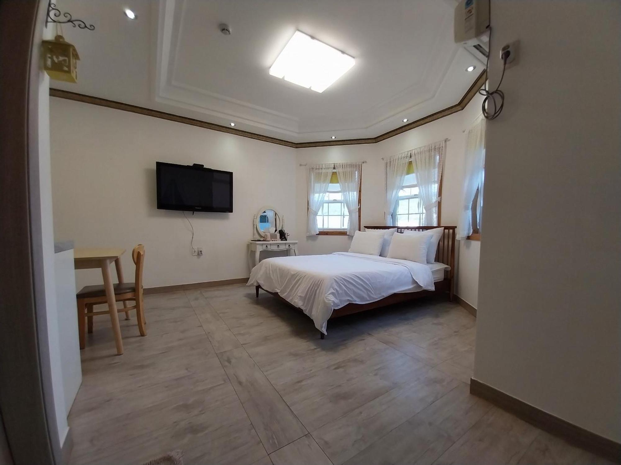 Another World Pension Gyeongju Exterior foto